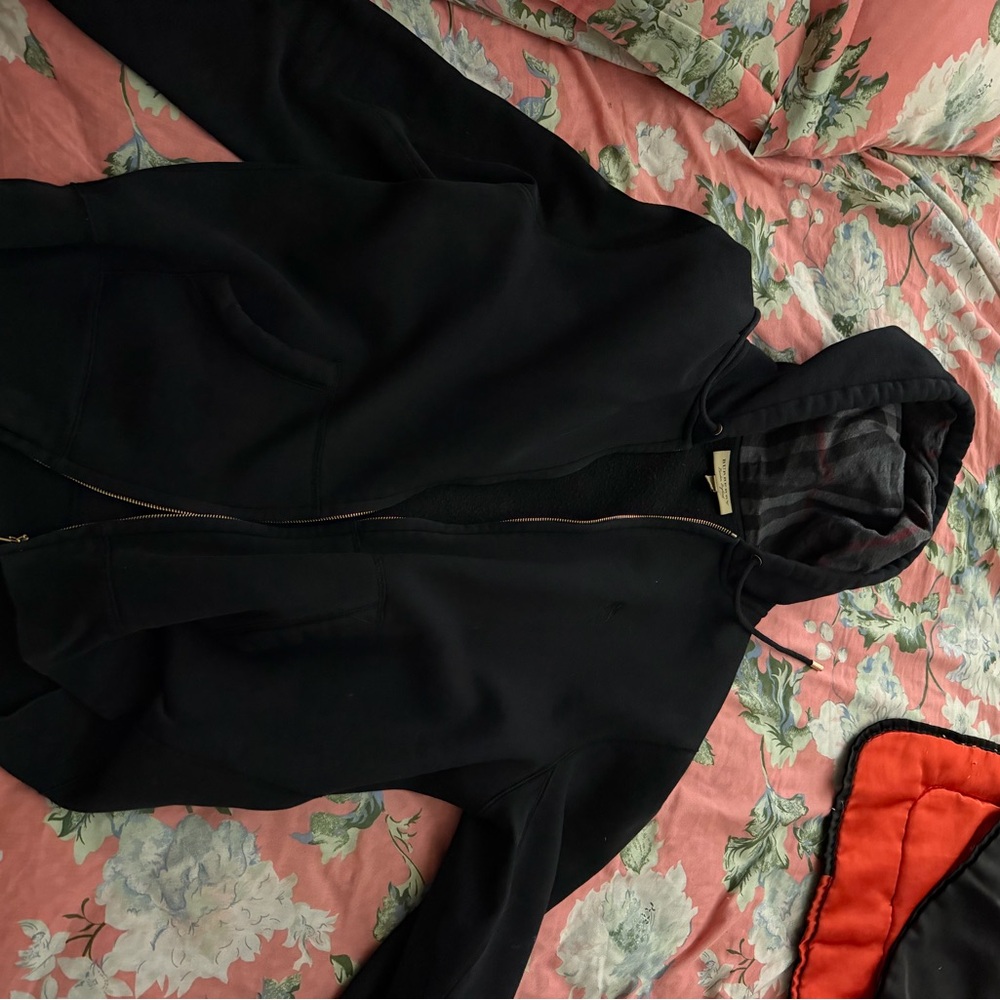 Burberry Black Crewneck Sweater